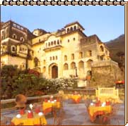 Neemrana Fort Palace